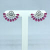 Brinco Leque Fucsia com Micro Zircônias Folheado a Prata - Image 2