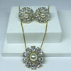 Conjunto Pétalas com Zircônias e Pérolas Folheado a Ouro 18K